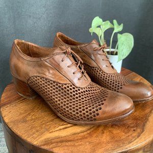 Oxford Heels